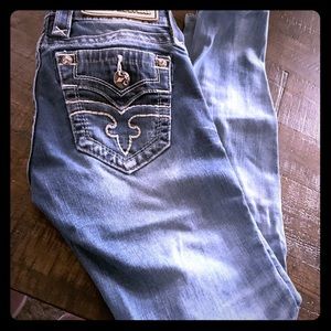 👑Rock Revival Alivia 👑